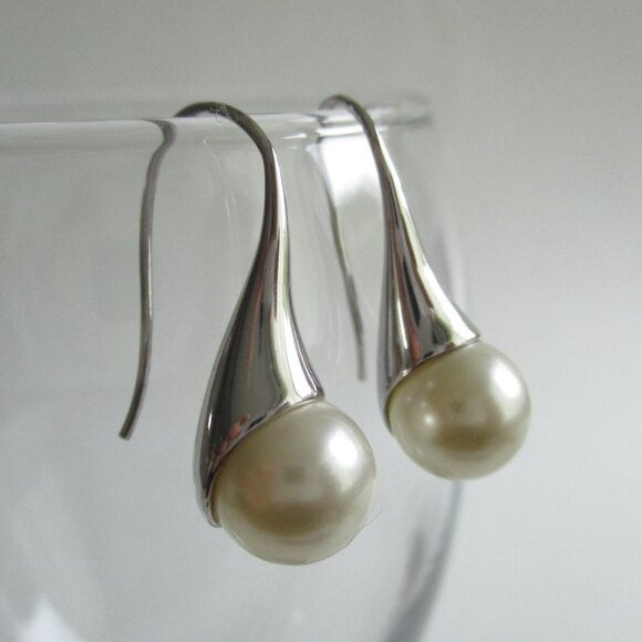925 Silver Sterling Pearl Drop Earrings - Picture 3 of 7